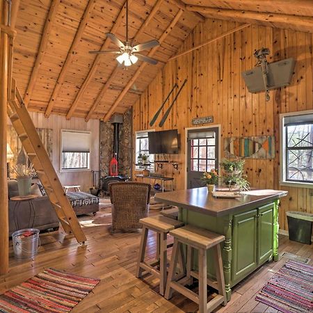Scenic Greers Ferry Cabin With Deck And Fire Pit! Heber Springs Zewnętrze zdjęcie