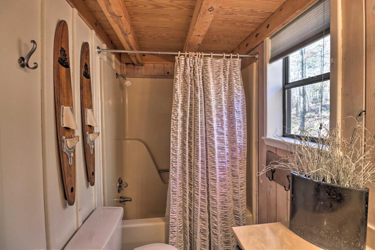 Scenic Greers Ferry Cabin With Deck And Fire Pit! Heber Springs Zewnętrze zdjęcie
